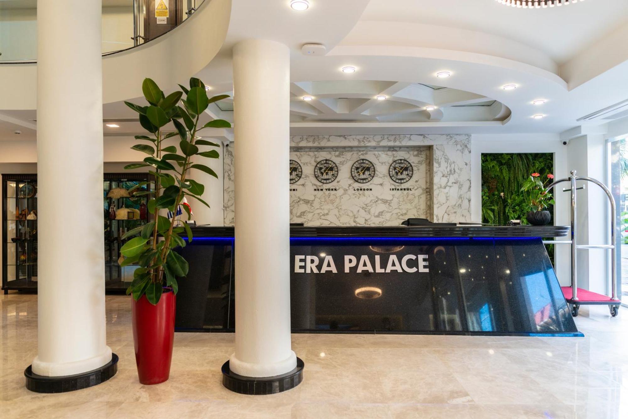 Era Palace Batumi באטומי מראה חיצוני תמונה